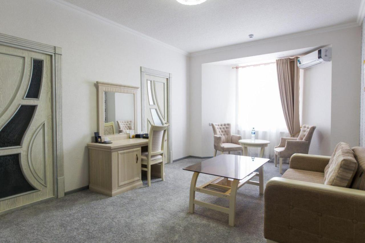 Alexander Hotel Samarkanda Zewnętrze zdjęcie