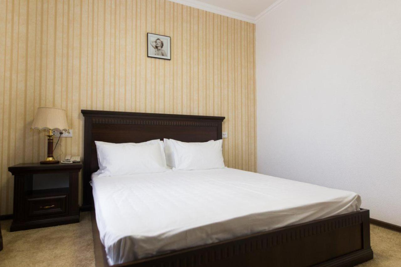 Alexander Hotel Samarkanda Zewnętrze zdjęcie