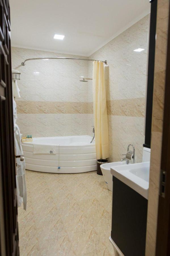 Alexander Hotel Samarkanda Zewnętrze zdjęcie
